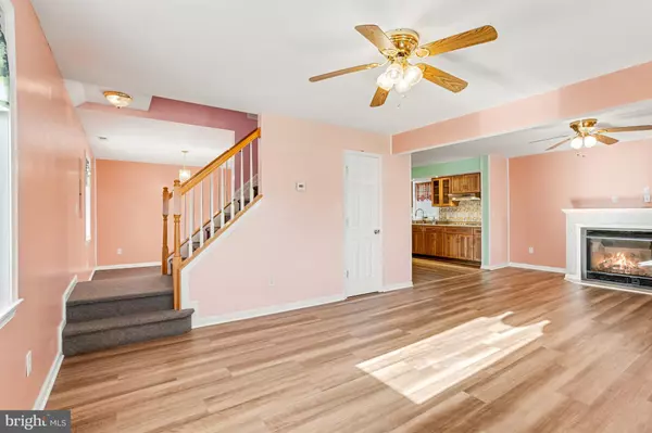 Baltimore, MD 21222,7623 SPRUCE RD