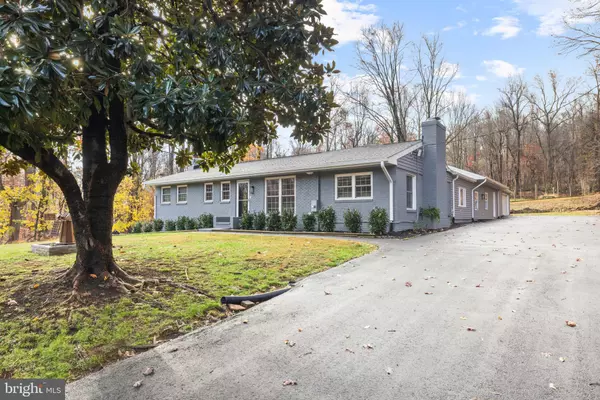 5233 LEE HWY, Warrenton, VA 20187
