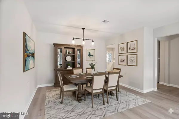 Lakewood, NJ 08701,1087-B ARGYLL CIR