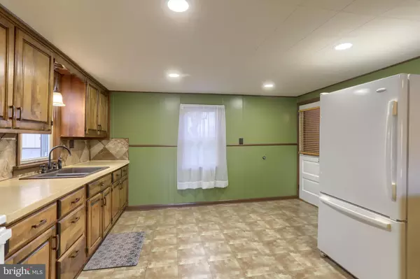 Jonestown, PA 17038,80 FISHER AVE