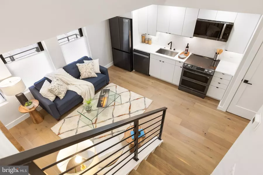 1208 M ST NW #12, Washington, DC 20005