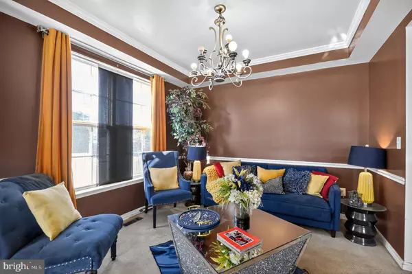 Woodbridge, VA 22193,6244 OSCAR CT