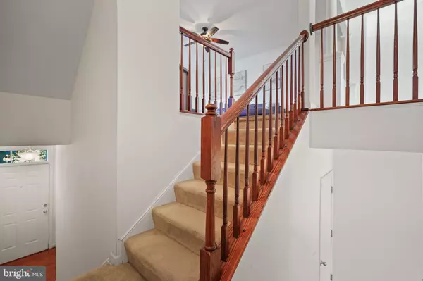 Stafford, VA 22556,12 POPES CREEK LN