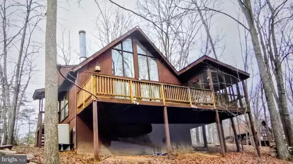 Hedgesville, WV 25427,277 ENDLESS SUMMER RD