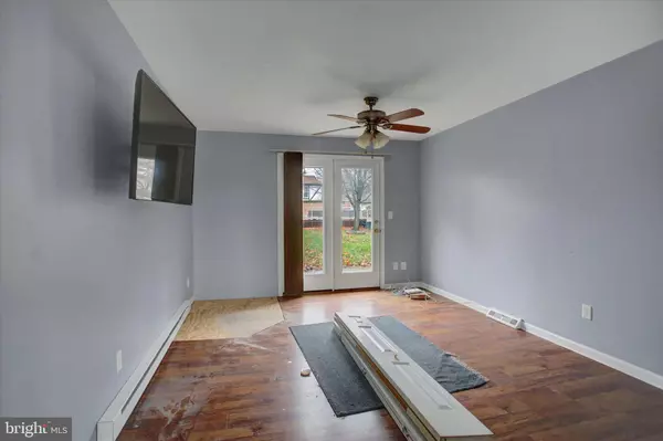 Shippensburg, PA 17257,513 N MORRIS ST