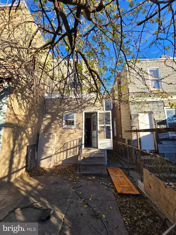 Philadelphia, PA 19120,4904 N FRONT ST