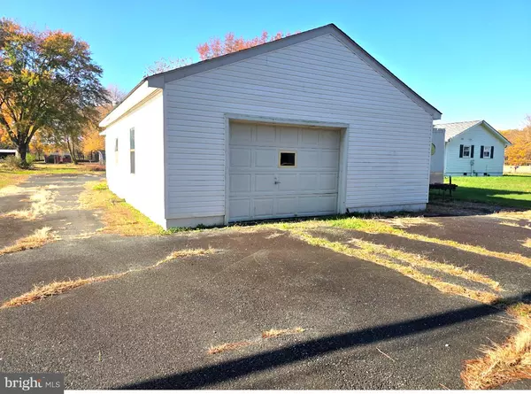 Lottsburg, VA 22511,1928 LAKE RD