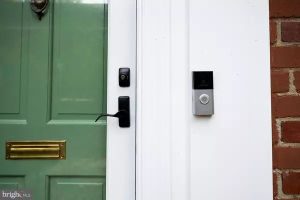 Alexandria, VA 22302,3626 GUNSTON RD