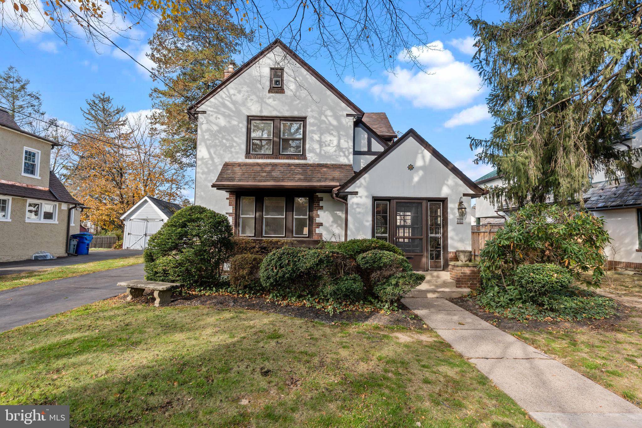 8328 ROBERTS RD, Elkins Park, PA 19027