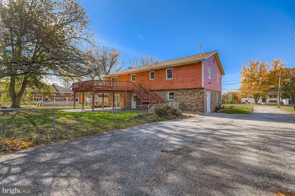 Baltimore, MD 21221,719 S MARLYN AVE