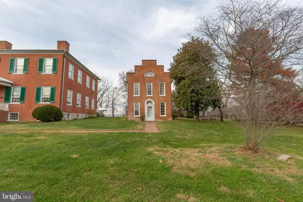 Berryville, VA 22611,562 SMITHFIELD LANE