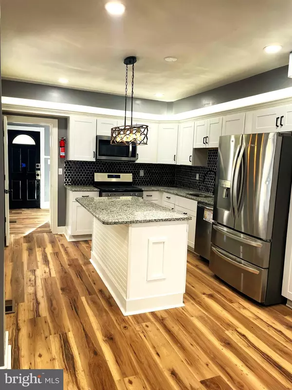 Philadelphia, PA 19142,6312 PASCHALL AVE