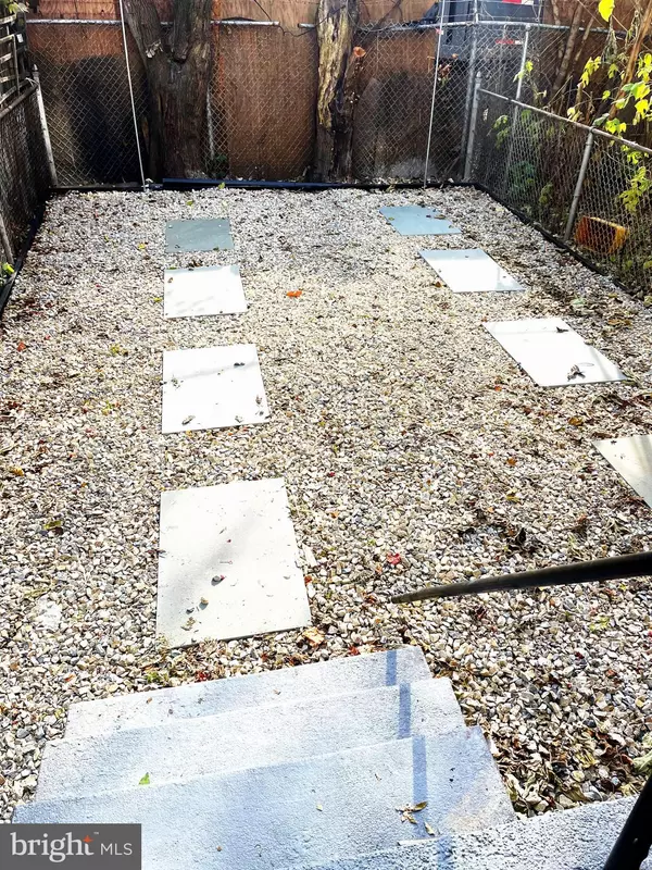 Philadelphia, PA 19142,6312 PASCHALL AVE