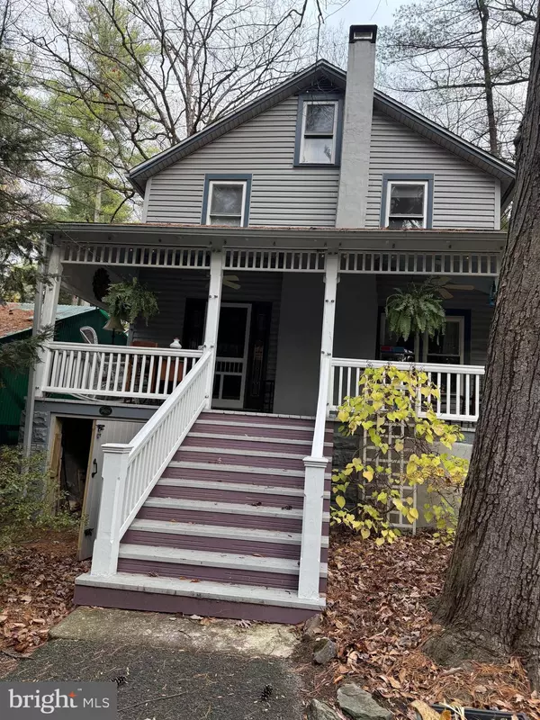 609 6TH ST, Mount Gretna, PA 17064