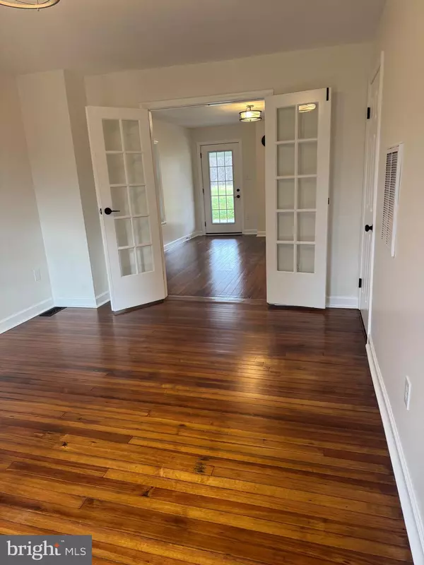 Knoxville, MD 21758,19452 GARRETTS MILL RD