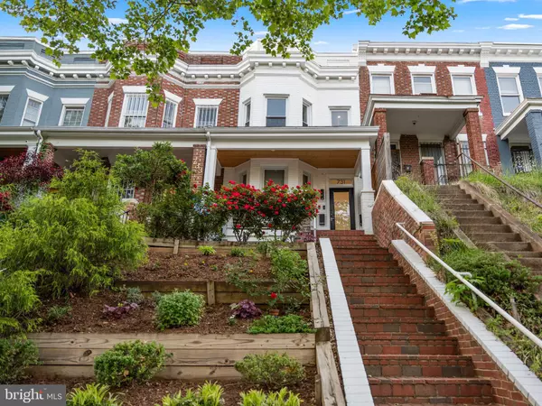 Washington, DC 20001,731 FAIRMONT ST NW #2