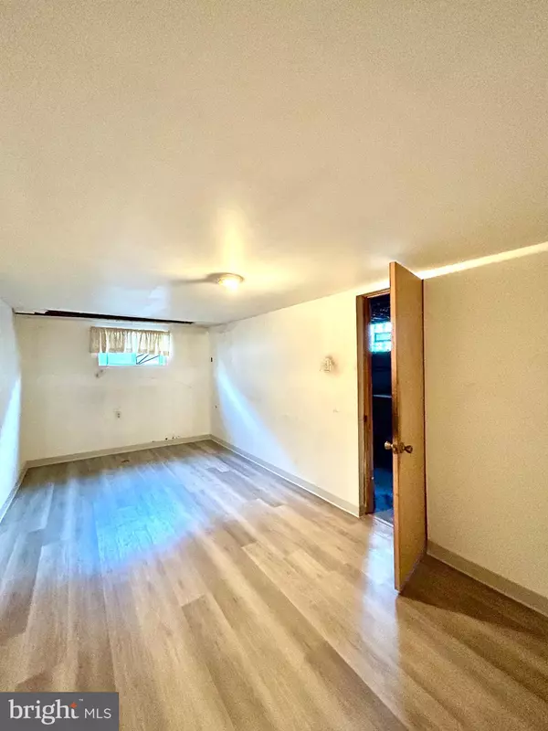 Philadelphia, PA 19149,1526 DEVEREAUX AVE