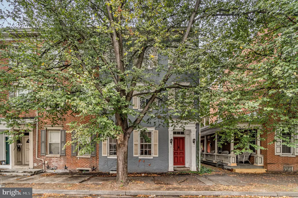 Mechanicsburg, PA 17055,313 E MAIN STREET