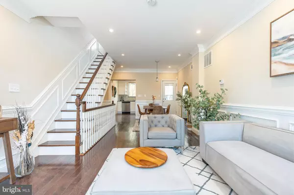 Philadelphia, PA 19130,720 SHIRLEY ST