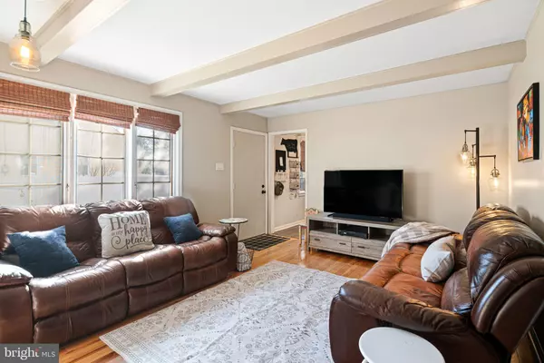 Gloucester City, NJ 08030,392 WALNUT AVE