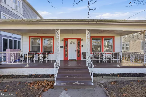 128 W ROBERTS AVE, Wildwood, NJ 08260