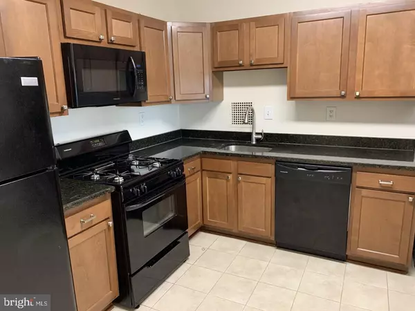 Falls Church, VA 22041,3701 S GEORGE MASON DR #710N