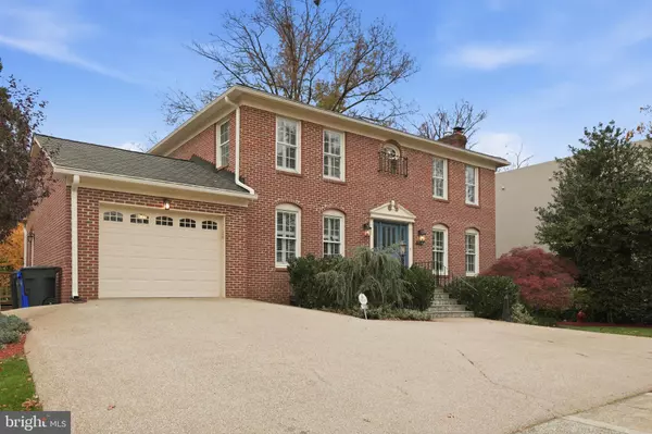 Arlington, VA 22202,1230 23RD ST S