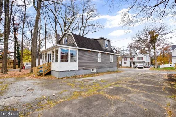 Cherry Hill, NJ 08002,645 WOODLAND AVE