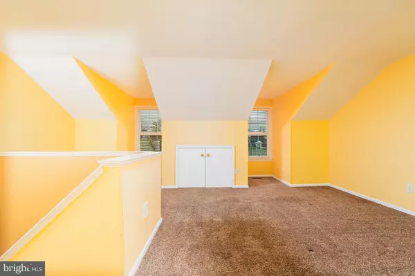 Centreville, VA 20120,6035 NETHERTON ST