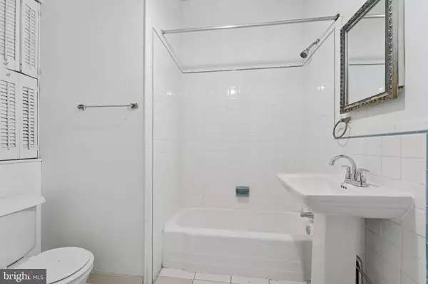 Philadelphia, PA 19104,320 S 42ND ST