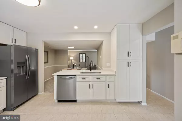 Annapolis, MD 21409,1366 ALMOND DR