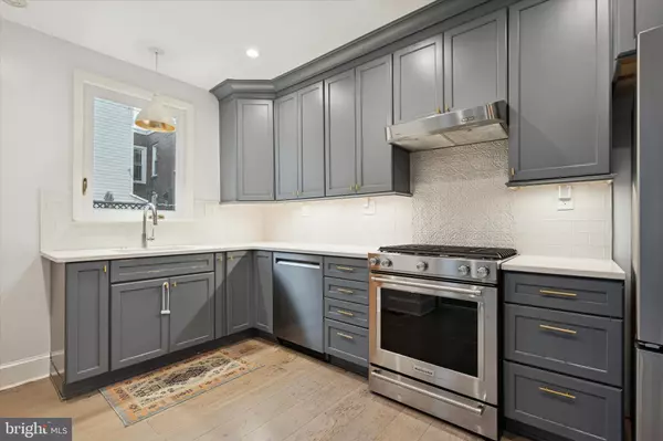 Philadelphia, PA 19130,863 N WOODSTOCK ST