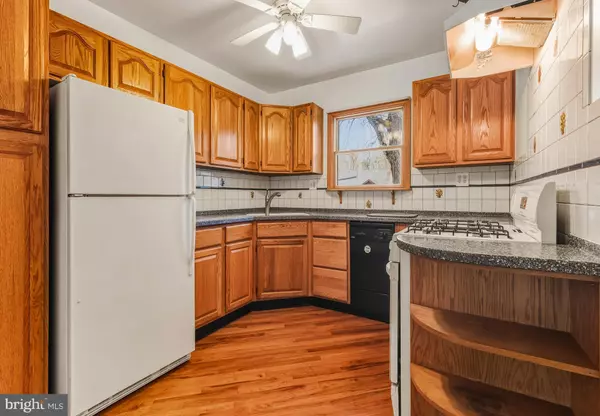 Cherry Hill, NJ 08003,5 PEROT AVE