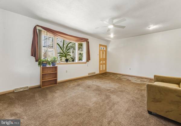 Cherry Hill, NJ 08003,5 PEROT AVE