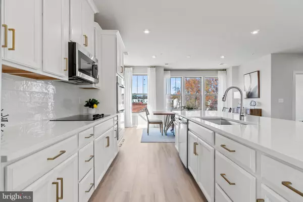 Manassas Park, VA 20111,1114B DABNEY DR