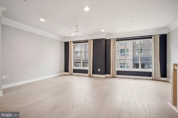 Alexandria, VA 22306,2840 RED STAR LN