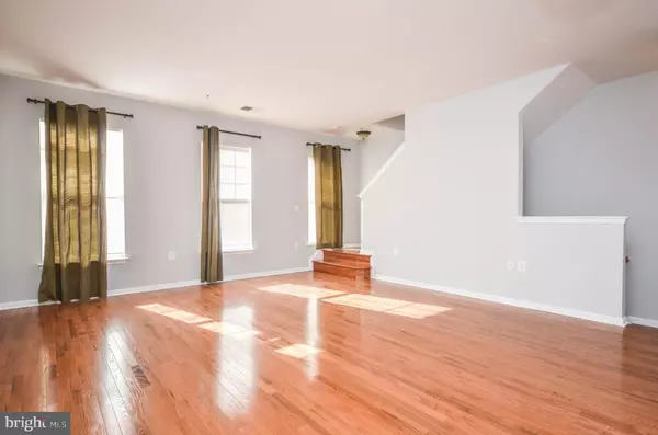 Rockville, MD 20850,116 MOORE DR