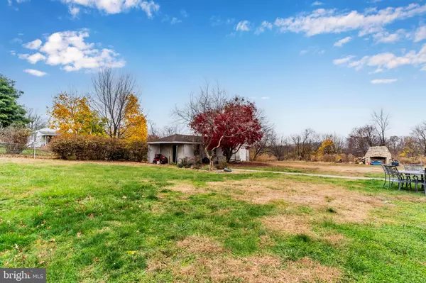 Enola, PA 17025,8 HELEN ST