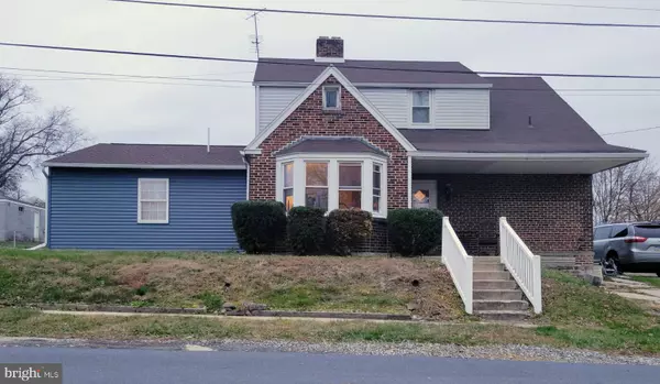 8 HELEN ST, Enola, PA 17025