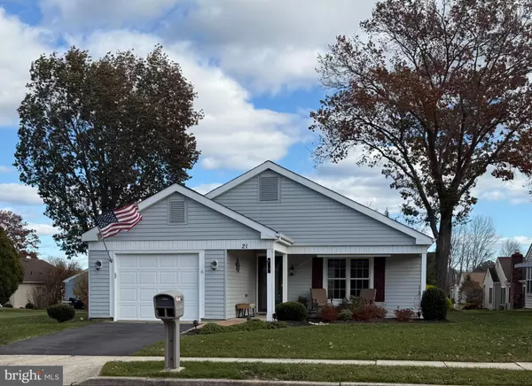 21 WESTMINSTER DR S, Southampton Twp, NJ 08088