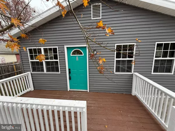 Bridgeton, NJ 08302,11 SUNSET LN