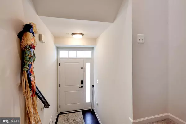 Ashburn, VA 20148,23477 BELVOIR WOODS TER