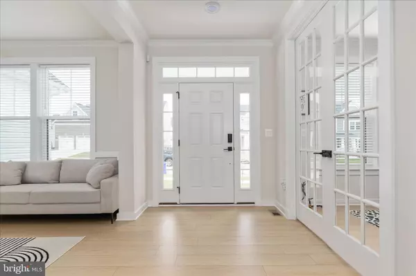 Bowie, MD 20716,423 MEADOW CREEK DR