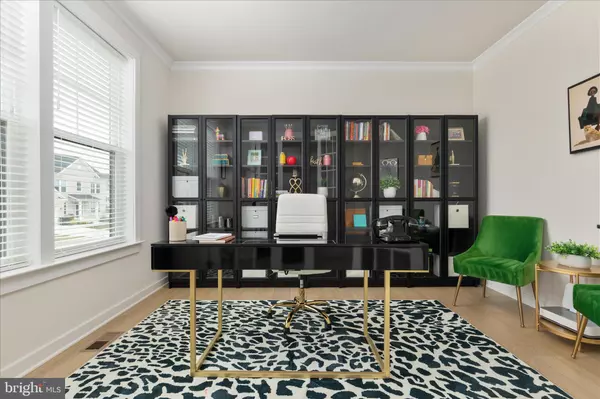 Bowie, MD 20716,423 MEADOW CREEK DR