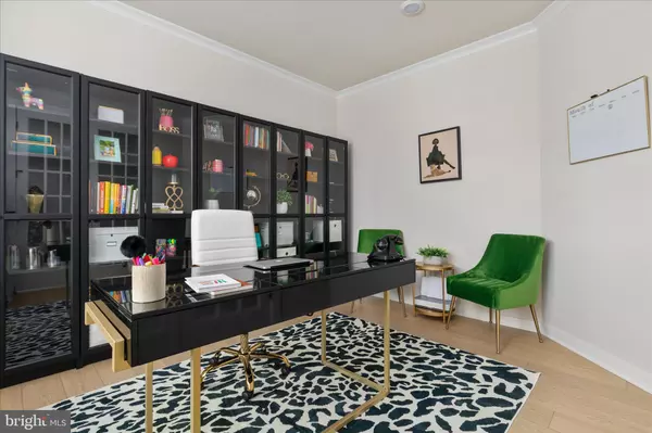 Bowie, MD 20716,423 MEADOW CREEK DR