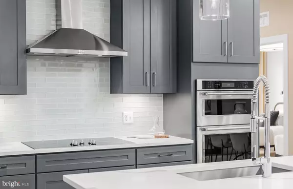 Haymarket, VA 20169,5800 MOONSTONE WAY #3