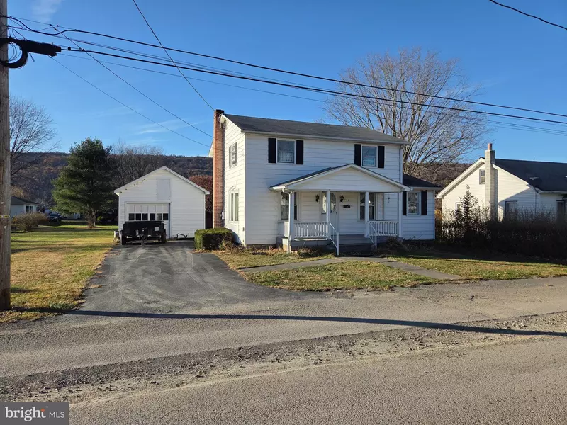 439 ELK PL, Romney, WV 26757