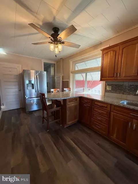 Reading, PA 19605,2920 KUTZTOWN RD