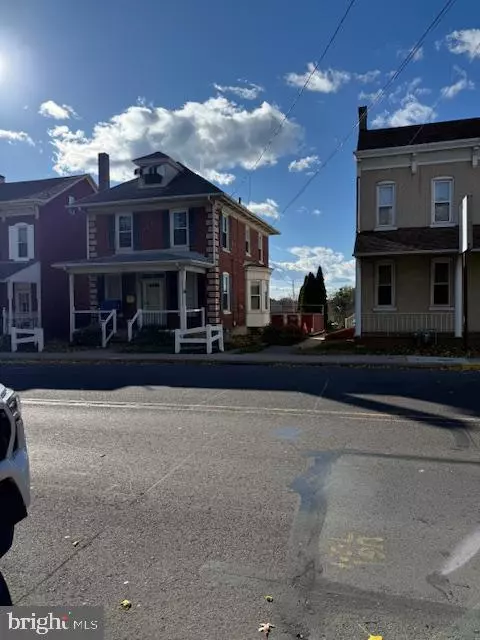 Reading, PA 19605,2920 KUTZTOWN RD