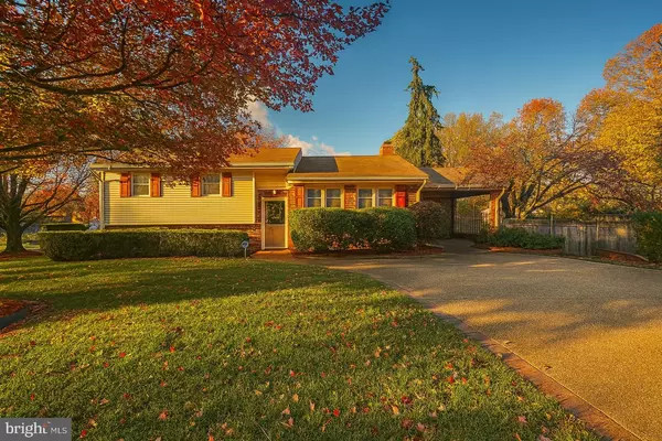 6726 S KINGS HWY, Alexandria, VA 22306